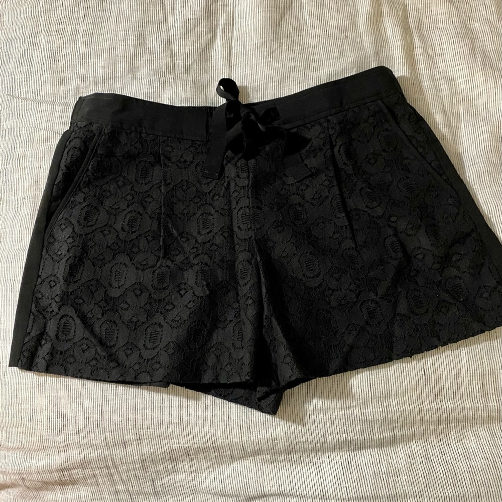 LOFT black lace shorts with front tie, size 6